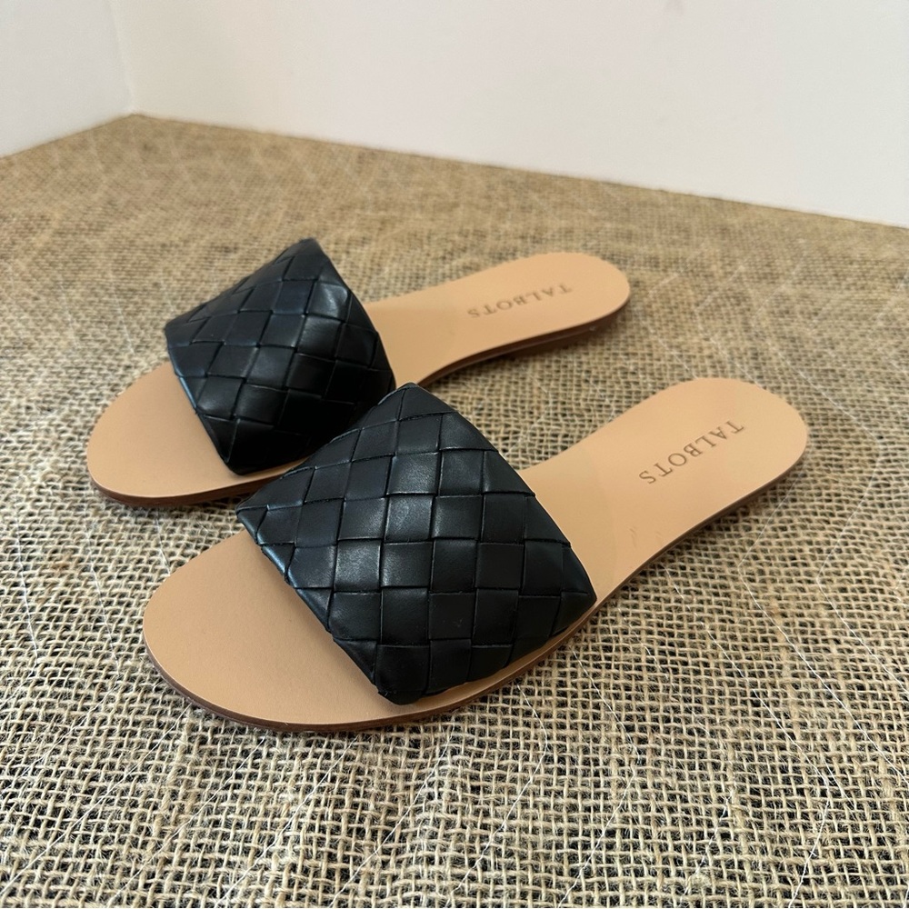TALBOTS SIZE 6 BLACK WOVEN LEATHER SLIDES SANDALS NWOT 🖤‎